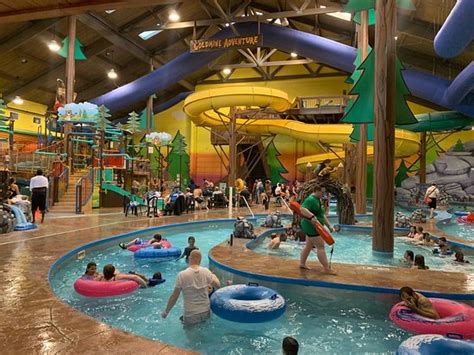 Splash universe dundee - Good Morning Splash Universe - Dundee Facebook Fans! Don't miss out on our GROUP FUN DAYS, as we have TWO DAYS LEFT. Bring up to 10 people for a full day of water park fun for only $99.99.